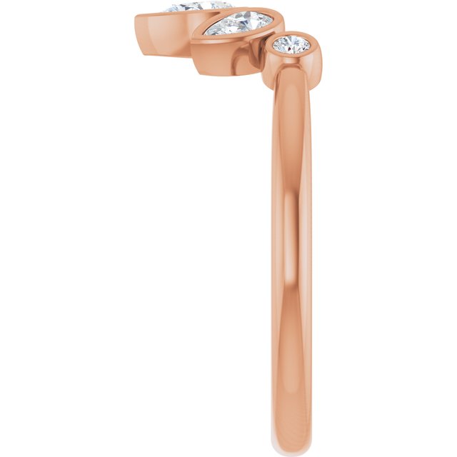 Natural Diamond | Pear | 4.5 x 3mm | Lab-Grown Diamond | Pear | 4.5 x 3mm