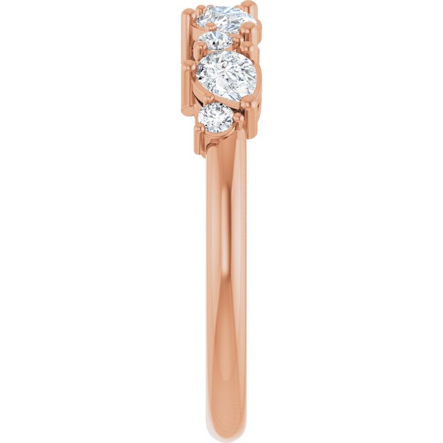 Lab-Grown Diamond | Pear | 4 x 3mm
