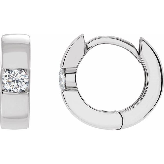 Natural Diamond | Round | 3.2mm :: 1/4 Ctw | Lab-Grown Diamond | Round | 3.2mm :: 1/4 Ctw | Natural Diamond | Round | 2.5mm :: 1/8 Ctw | Lab-Grown Diamond | Round | 2.5mm :: 1/8 Ctw