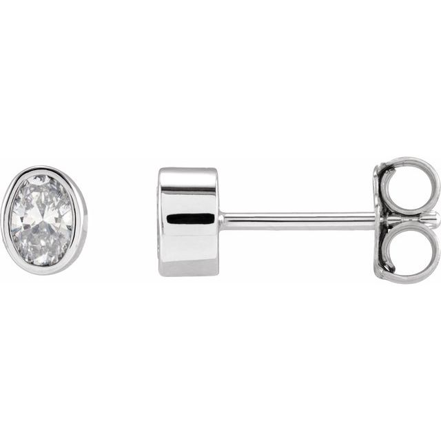 Lab-Grown Diamond | Oval | 4 x 3mm