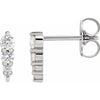 Natural Diamond | 2.5mm :: 1/5 Ctw