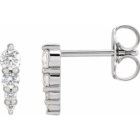 Natural Diamond | 2.5mm :: 1/5 Ctw