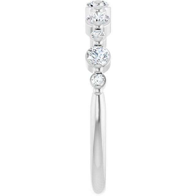 Natural Diamond | Round | 2.5mm | Lab-Grown Diamond | Round | 2.5mm