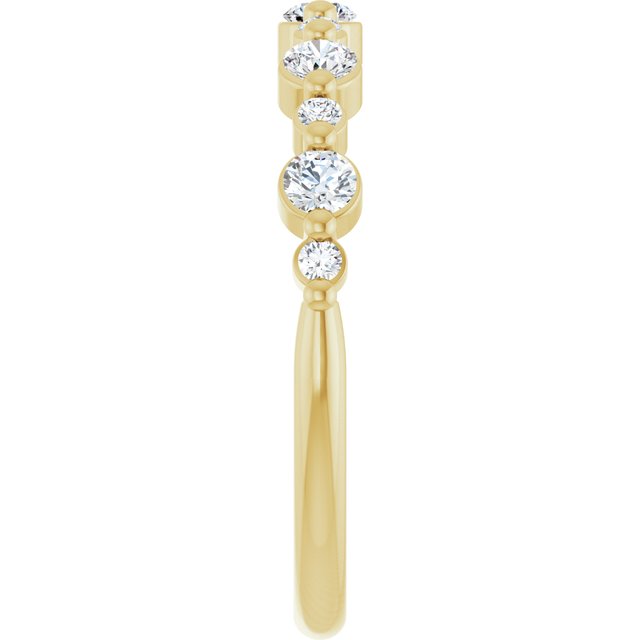 Natural Diamond | Round | 2.5mm | Lab-Grown Diamond | Round | 2.5mm